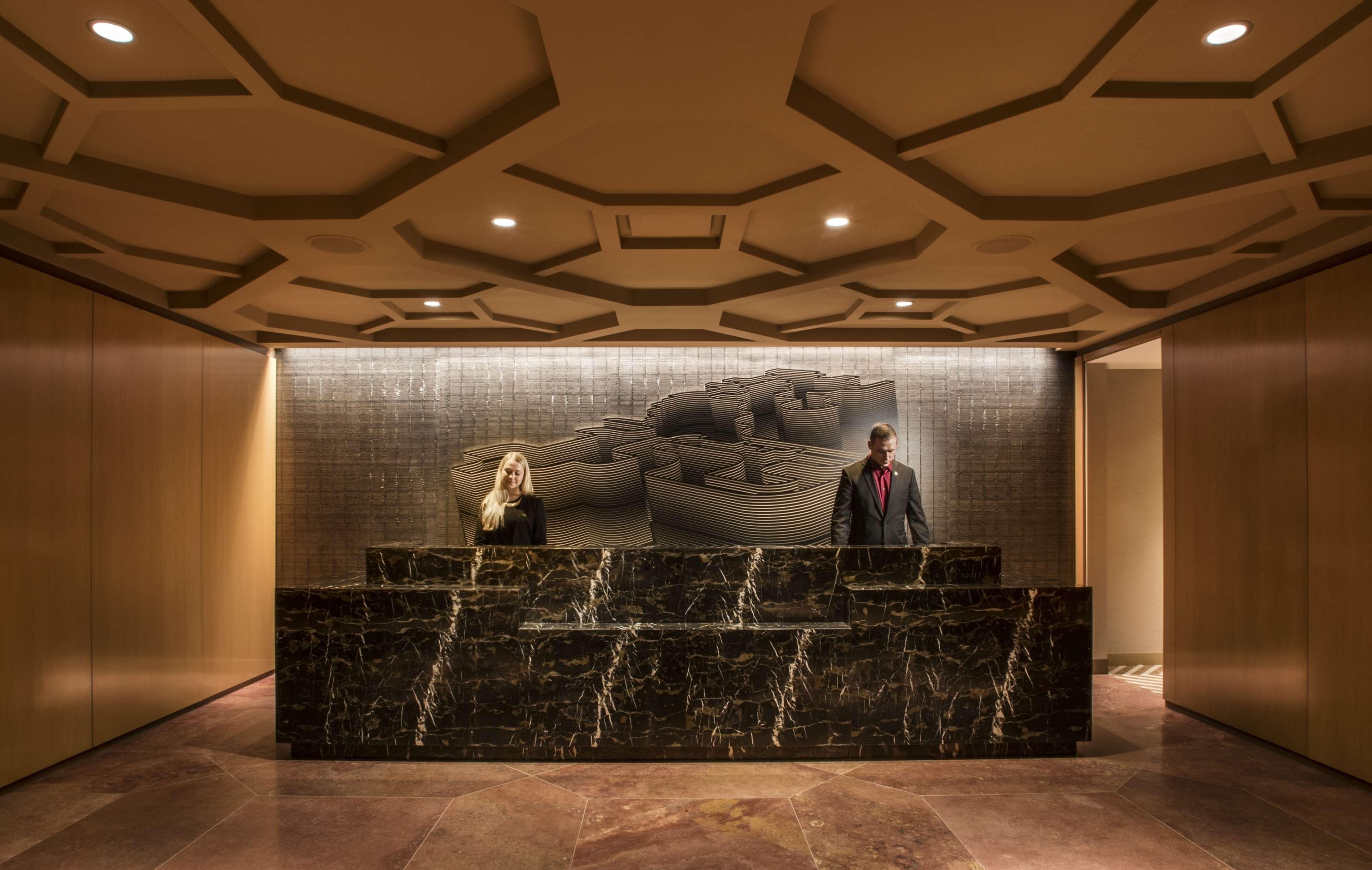 Residence Inn By Marriott Chicago Downtown Magnificent Mile Экстерьер фото