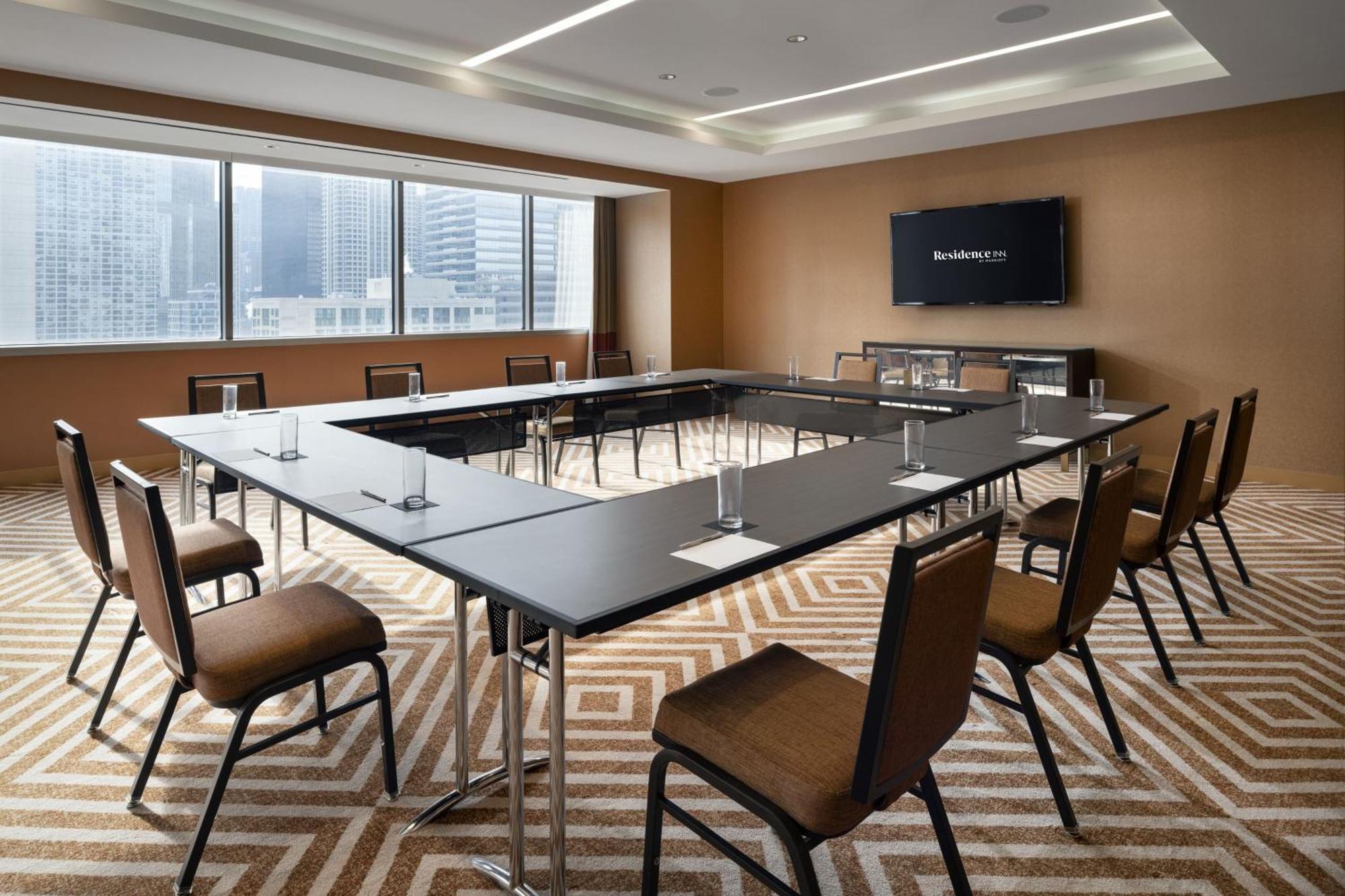 Residence Inn By Marriott Chicago Downtown Magnificent Mile Экстерьер фото